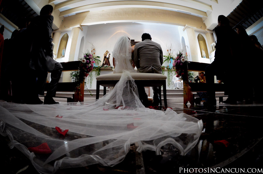 https://www.photosincancun.com/ Nuestra Señora del carmen Wedding Photos