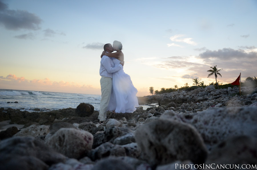 https://www.photosincancun.com/ Grand Palladium Wedding Photography Las Rocas