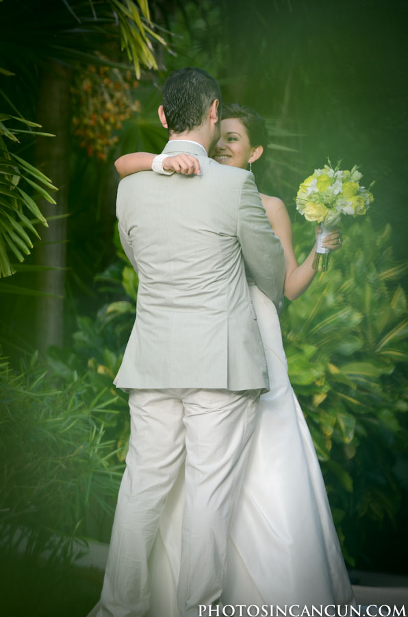 1st Look Session Mexico 1st Look Session Grand Palladium Mexico www.photosincancun.com