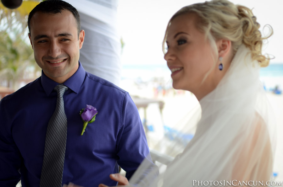 https://www.photosincancun.com/ The-Royal-Cancun-Wedding-Photographers