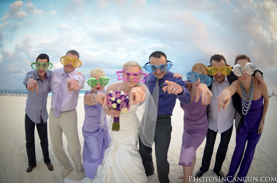 https://www.photosincancun.com/ The-Royal-Beach-Photographers