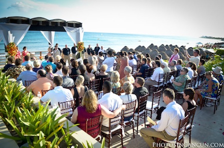 Photos In Cancun – Intimate Beach Wedding Mexcio