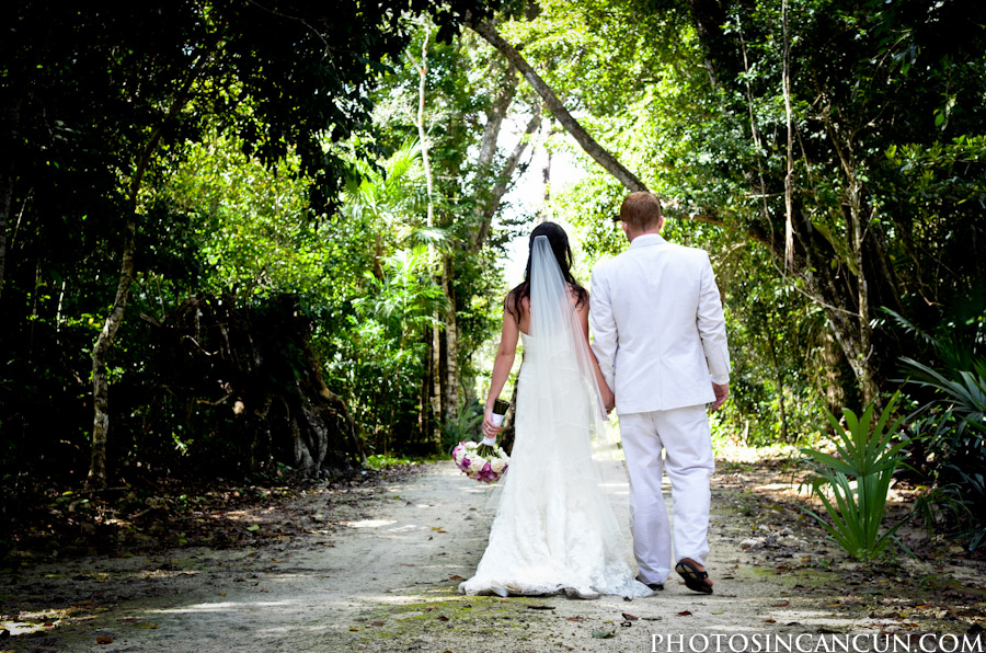 Trash The Dress Cancun Rock the Dress - Newlywed Session - Underwater - Trash The Dress Cancun