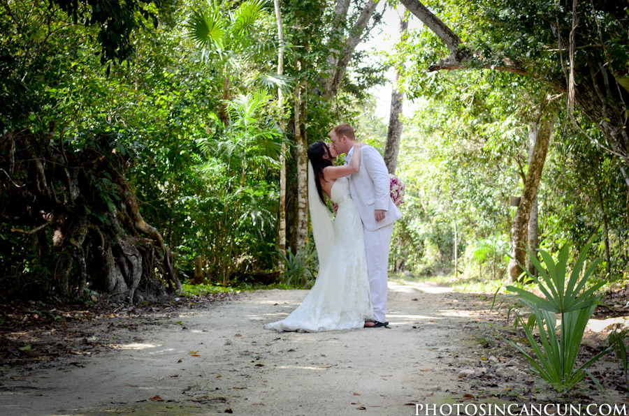 Trash The Dress Cancun Rock the Dress - Newlywed Session - Underwater - Trash The Dress Cancun
