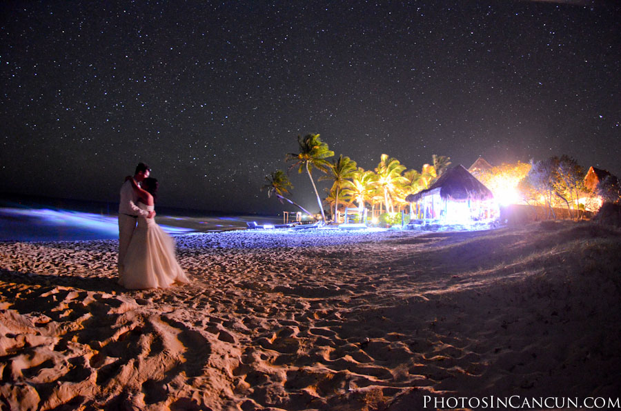 https://www.photosincancun.com/ Tulum Beach Wedding Reception