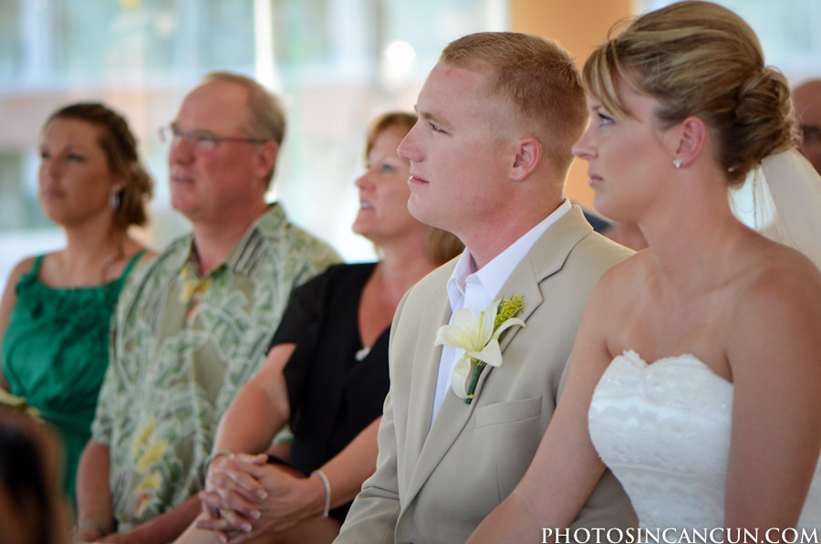 www.photosincancun.com Moon Palace Chapel Wedding Photos