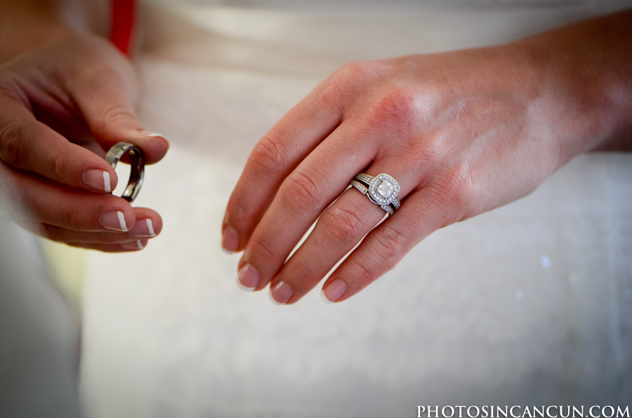 www.photosincancun.com Moon Palace Chapel Wedding Photos