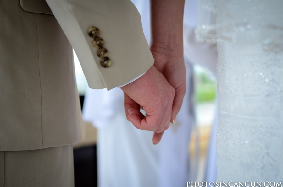 www.photosincancun.com Moon Palace Chapel Wedding Photos