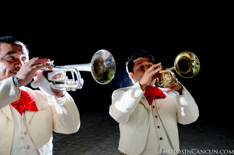 https://www.photosincancun.com/ Tulum Beach Wedding Reception
