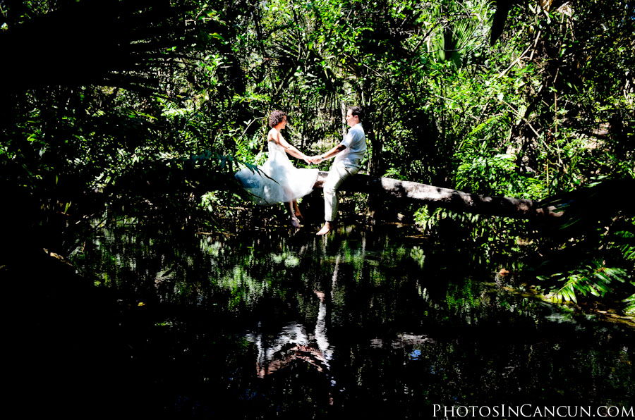 https://www.photosincancun.com/ Photos In Cancun - Cave Cenote TTD + Underwater Photography