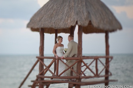 Photos In Cancun – Moon Palace Chapel Wedding Photos