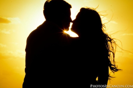 Photos In Cancun – Sunrise Bridal Session – Underwater Trash The Dress
