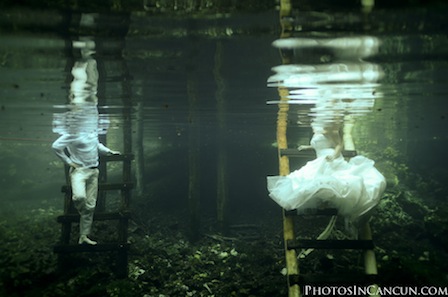 Photos In Cancun – Tulum Mexico Trash The Dress Underwater Cenote