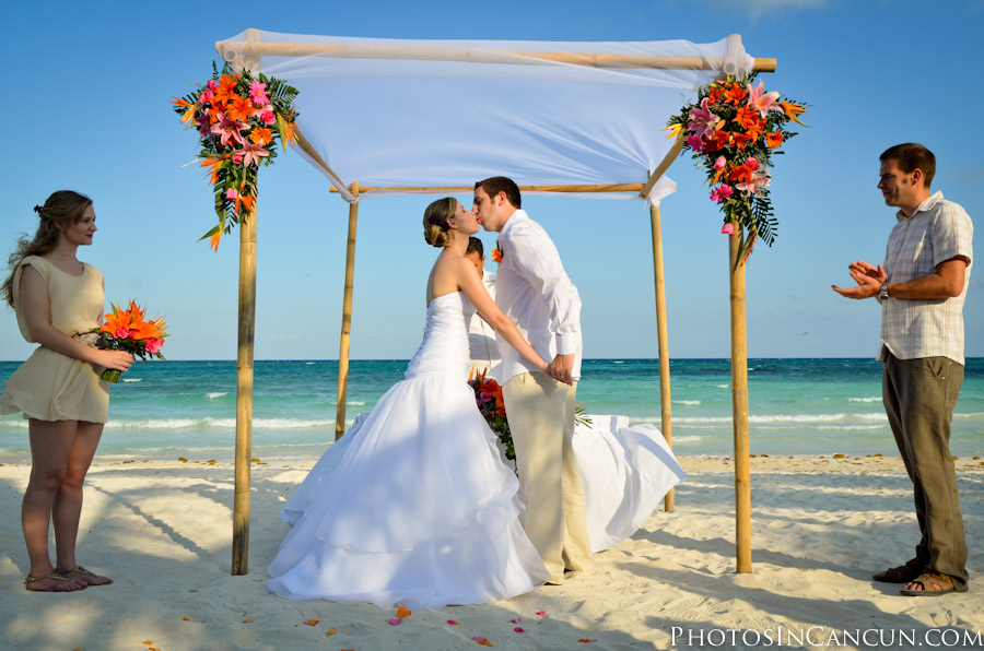 https://www.photosincancun.com/