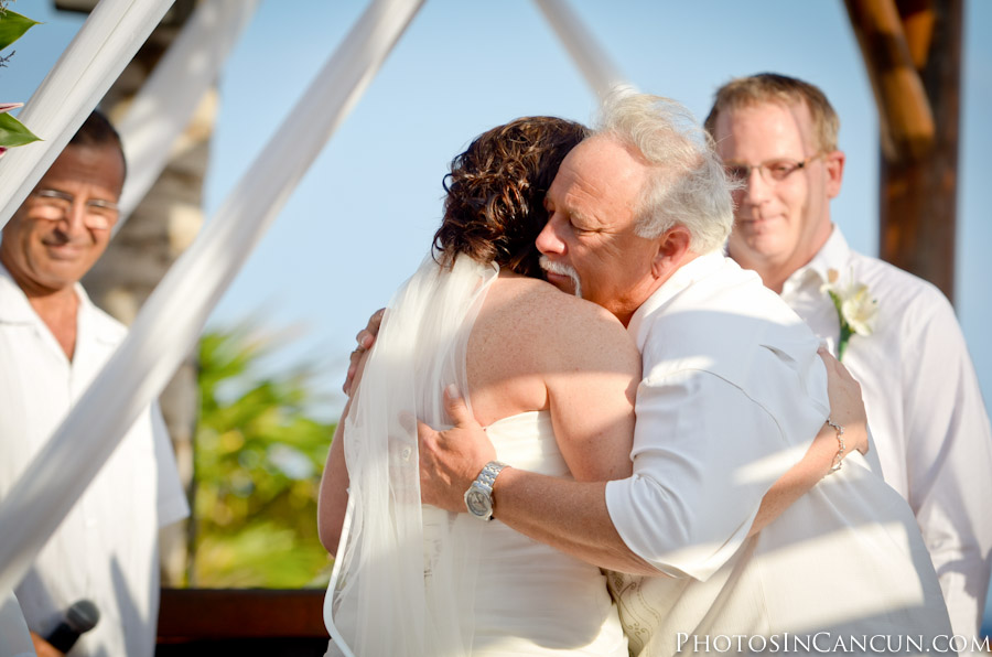 https://www.photosincancun.com/