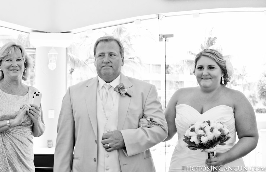 https://www.photosincancun.com/