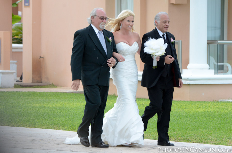 https://www.photosincancun.com/