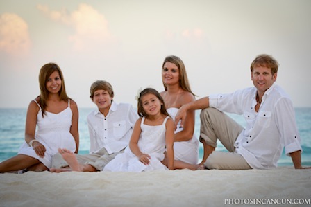 Cancun Family Photo Session at the Beach
