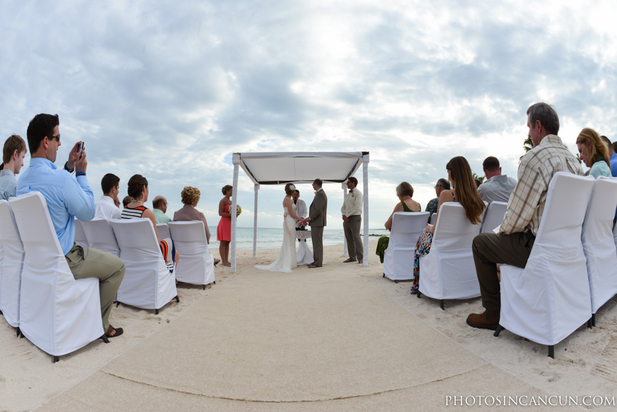 ©www.photosincancun.com