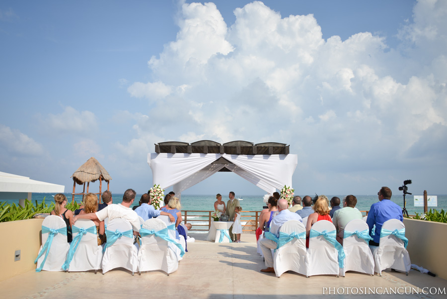 ©www.photosincancun.com