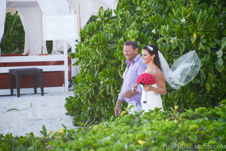 ©www.photosincancun.com