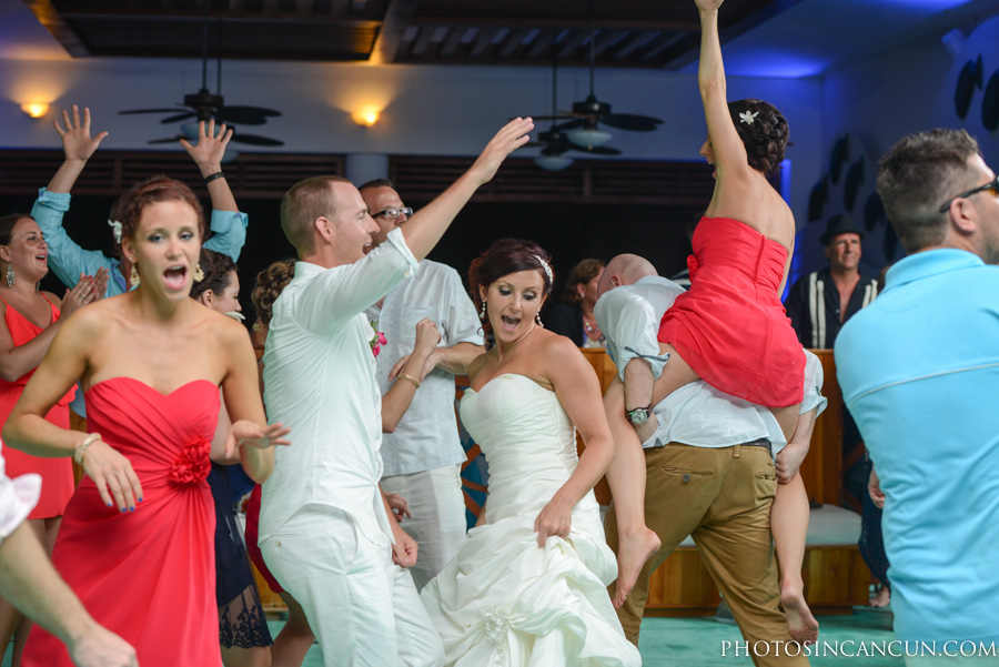 ©www.photosincancun.com