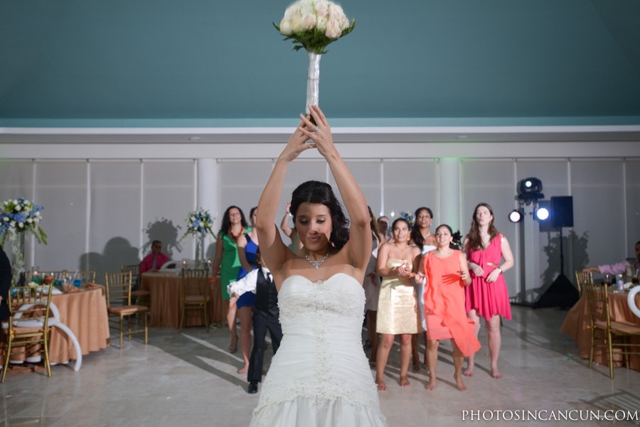 ©www.photosincancun.com