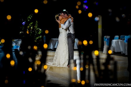 Ocean Coral and Turquesa Wedding Pictures