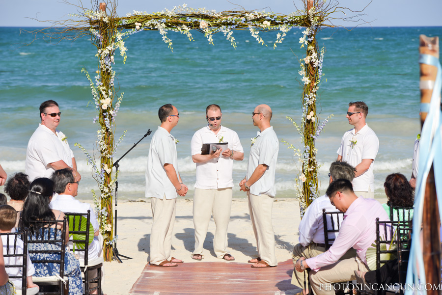 ©www.photosincancun.com