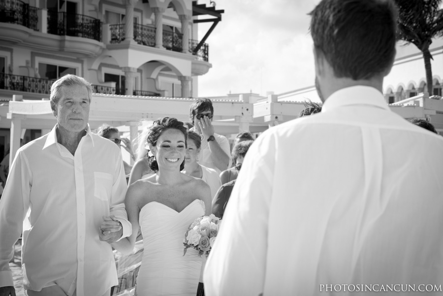 ©www.photosincancun.com