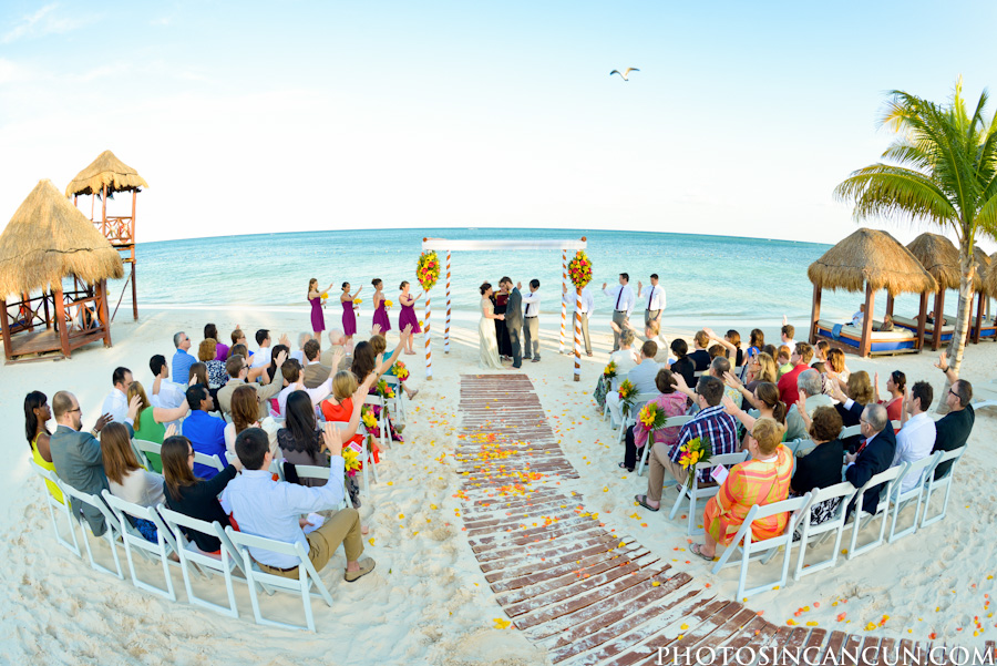 Azul Beach Wedding photographers  www.photosincancun.com