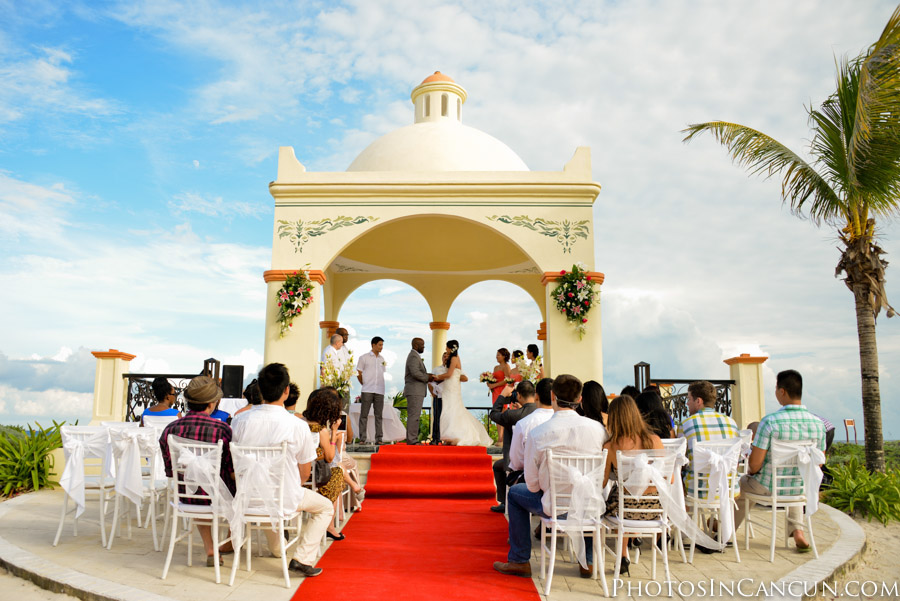 https://www.photosincancun.com/