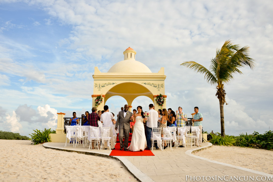 https://www.photosincancun.com/