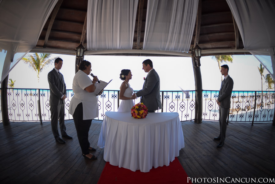 https://www.photosincancun.com/
