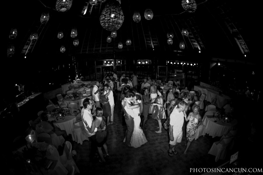 https://www.photosincancun.com/