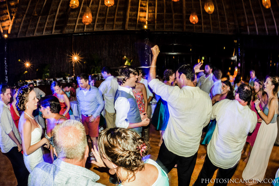 https://www.photosincancun.com/