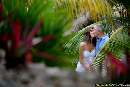 Honeymoon Wedding Photos in Playa Del Carmen post image