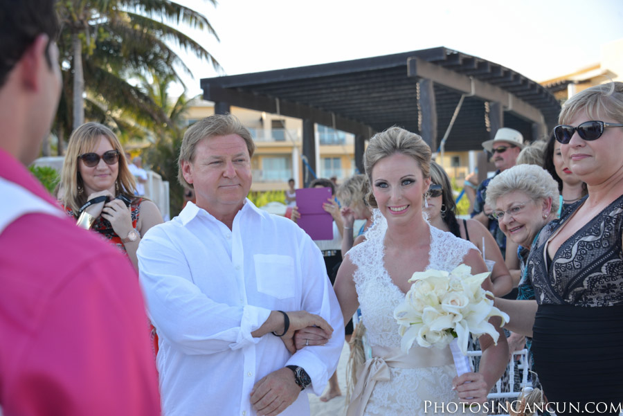 https://www.photosincancun.com/