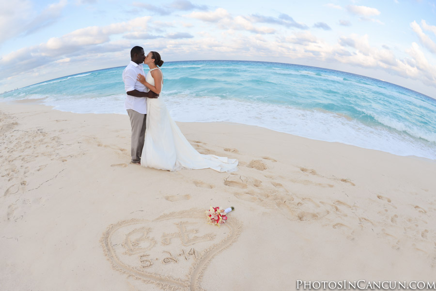 https://www.photosincancun.com/