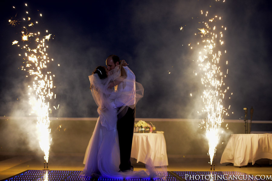 https://www.photosincancun.com/