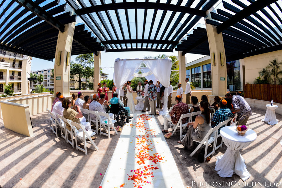https://www.photosincancun.com/
