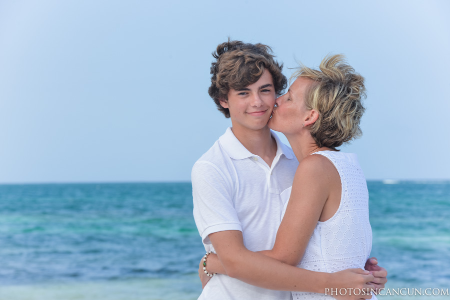©www.photosincancun.com