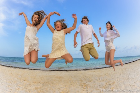 Affordable Family Beach Portrait Photographers in Cancun