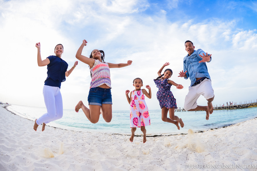 ©www.photosincancun.com
