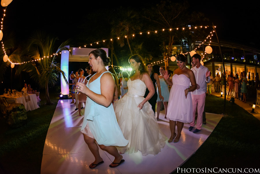 https://www.photosincancun.com/