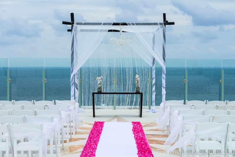 Beach Palace Wedding Sky Deck Cancun Mexico post image