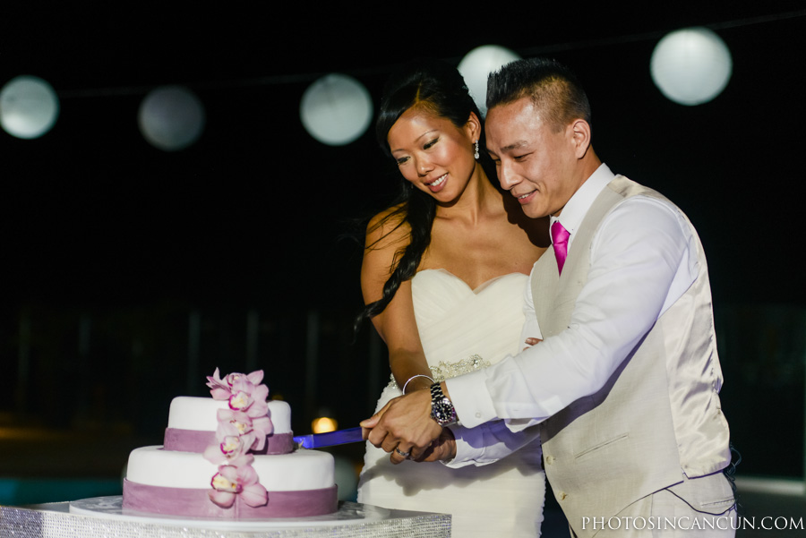 Beach Palace Wedding Sky Deck Cake cut