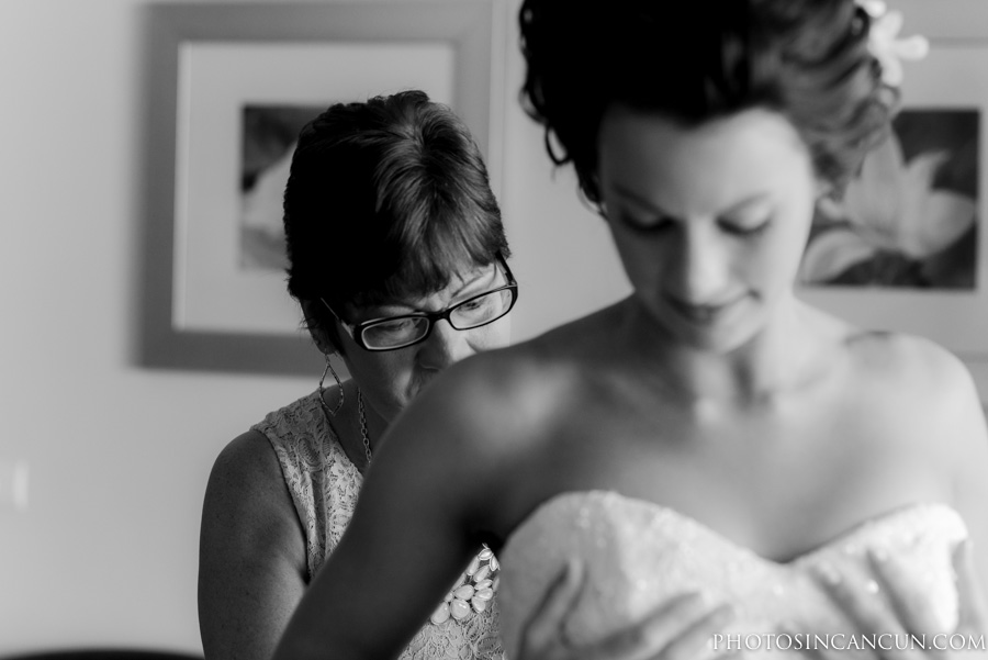Now Sapphire Wedding Photograhy Getting Ready