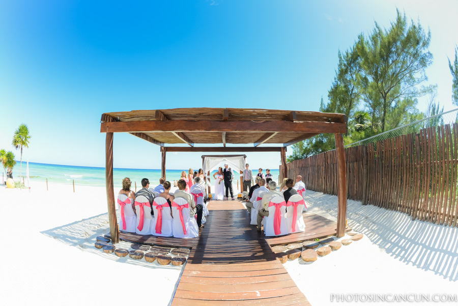 Princess Resort Chill Out Gazebo Small Wedding