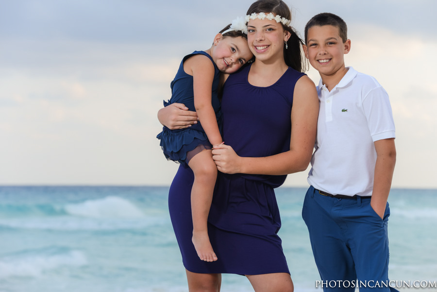 The Royal Caribbean Cancun Mexico Family Photographer
